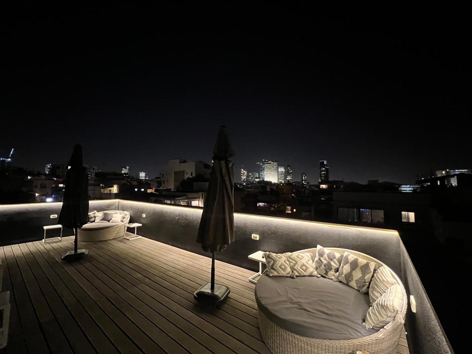 Beer Garden Hotel Тель-Авив Экстерьер фото